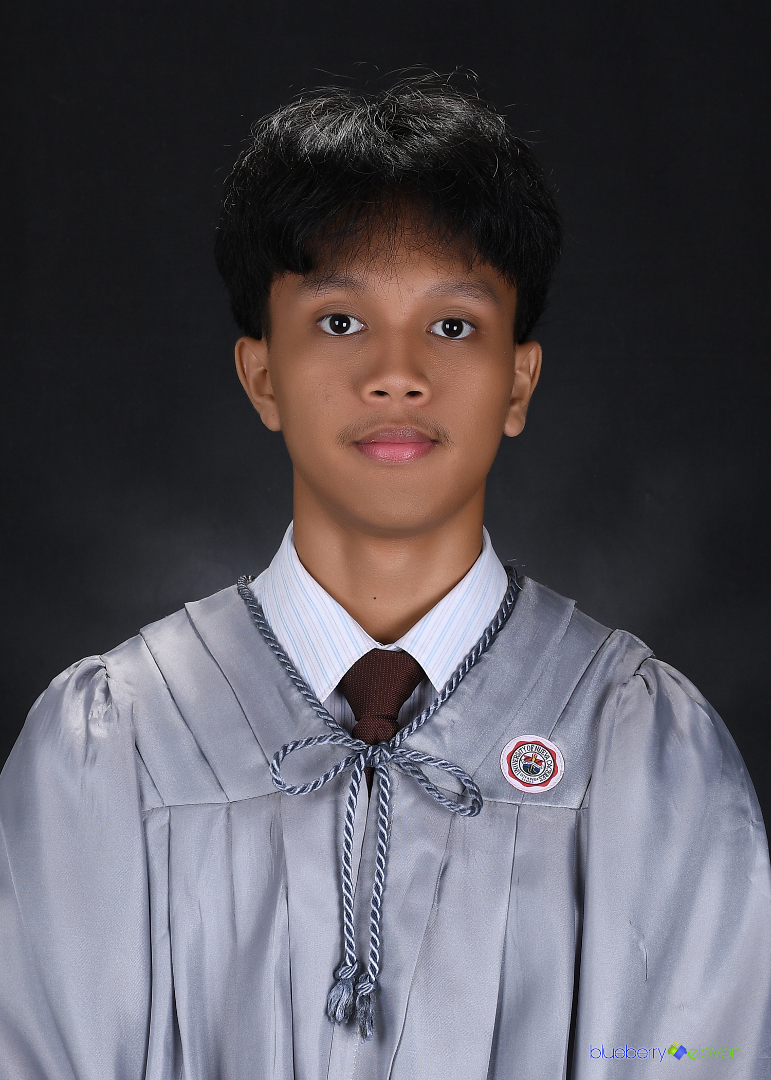 my shs grad pic